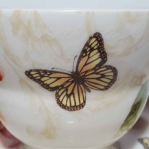 222 Fifth Teacup and Saucer Pink Flower Butterfly - Picture 5 of 10